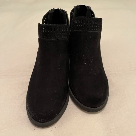 Black Booties - Picture 2 of 4